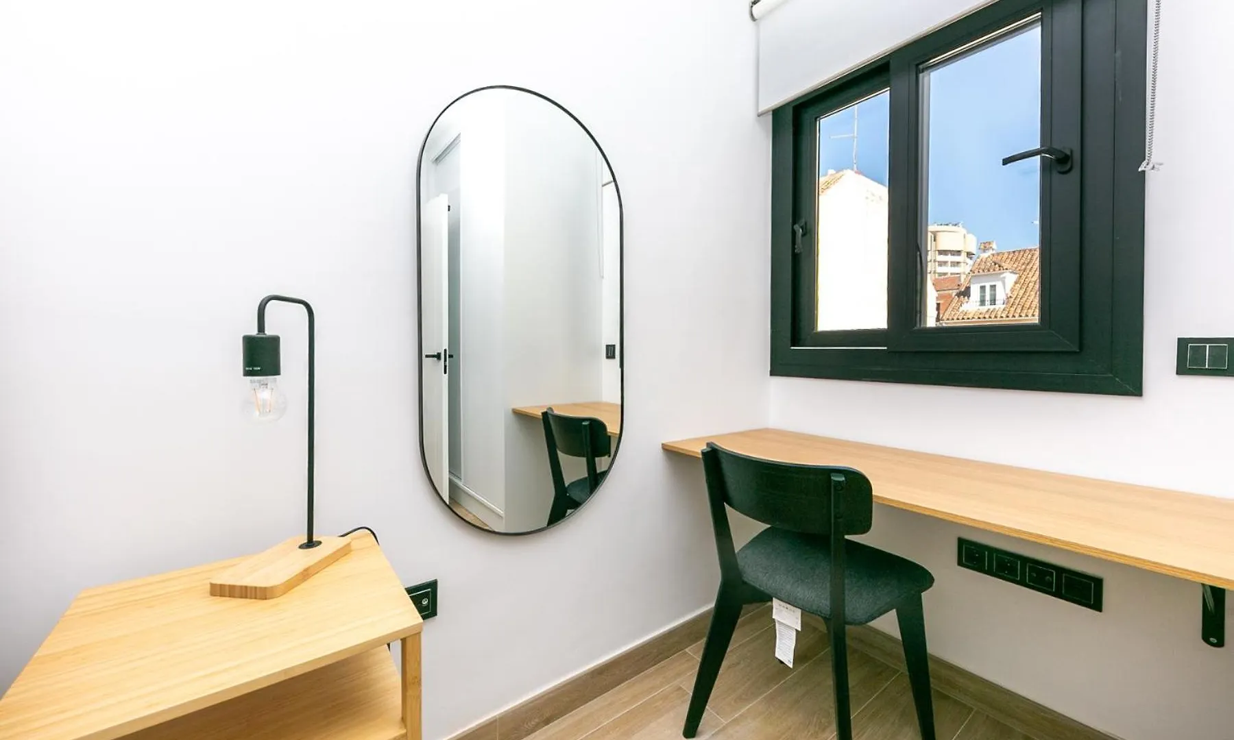 Moderno Apartamento En El Centro De Fuengirola 0*,